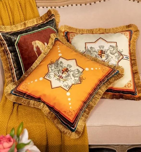 Подушка Horse Printed Yellow