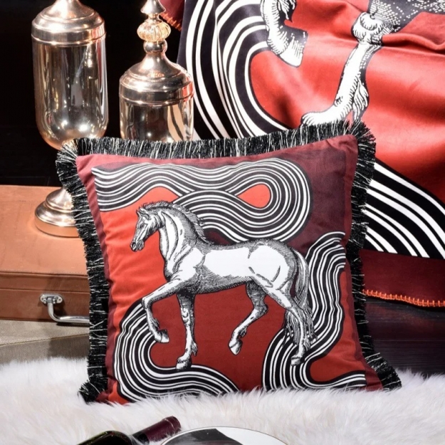 Подушка Waves Horse Wine Red