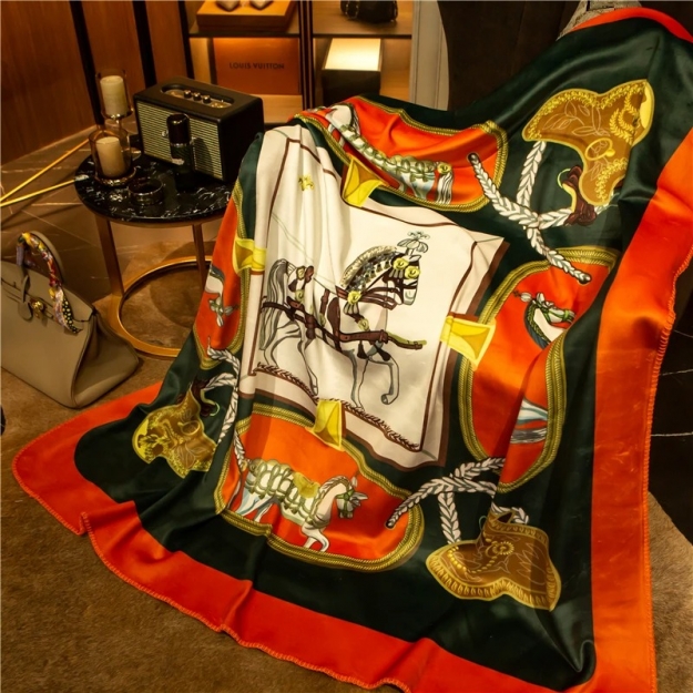 Плед Luxury Blanket 150х150см 
