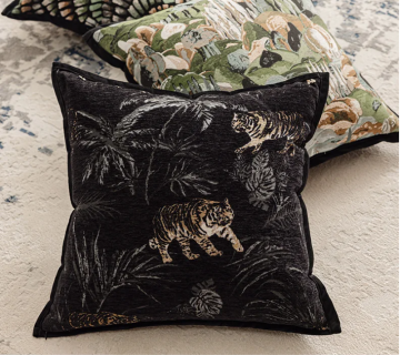 Подушка Wild Tigers