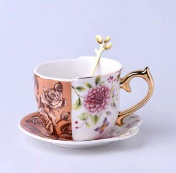 Чайний набір: чашка, тарілка і ложка Flower